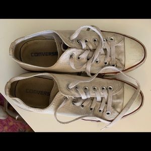 White converse